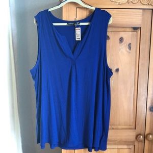 NWT. Blue 3x V-neck Sleeveless Top